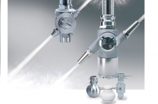 Tank cleaning machine